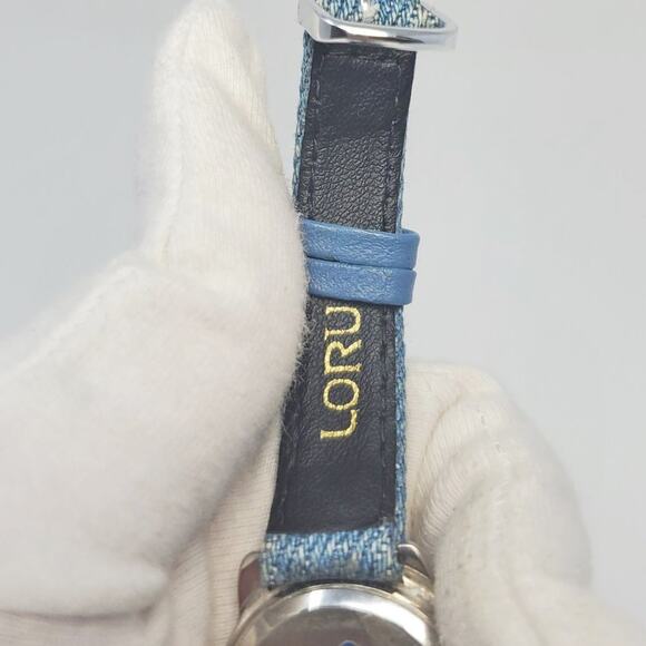 Disney X Lorus Daisy Duck ULTRA RARE VTG Denim Watch  H2F main image 11